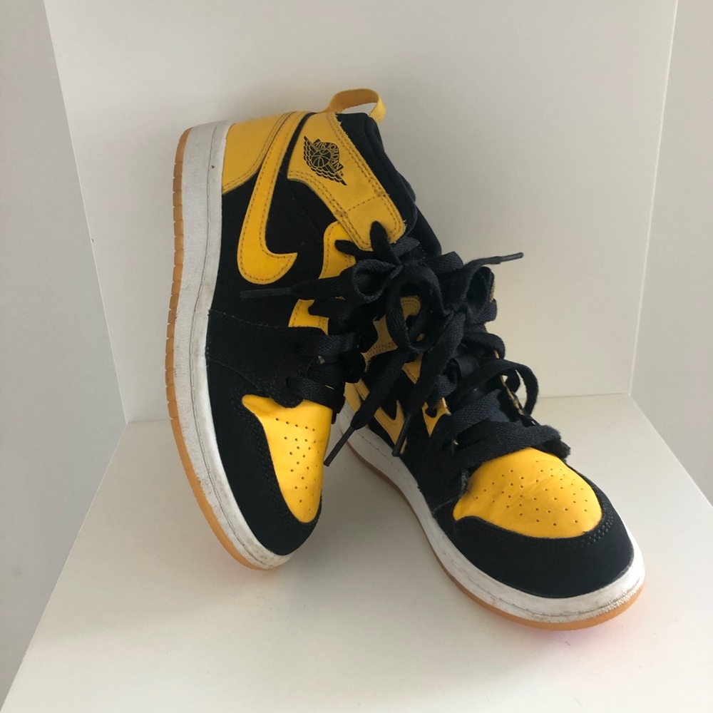Nike Air Jordan EUC rtl:$80